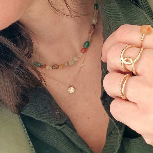 collier-pierre-creatrice-multicolore