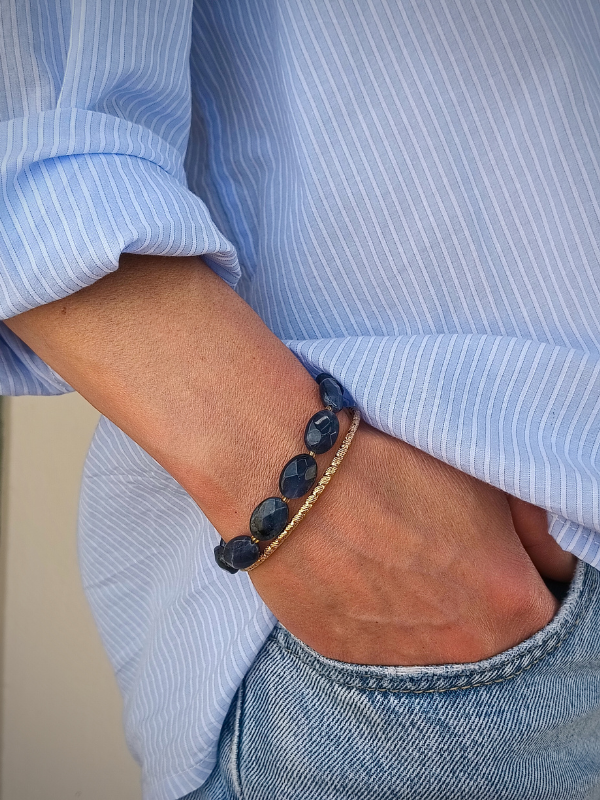 bijoux-pierres-bleu-braceletfemme bijoux-tendance-bleu-maman