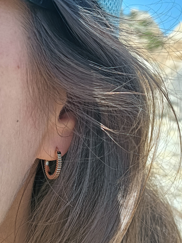 boucles-anneaux-femme-creole creoles-fines-gravées-or