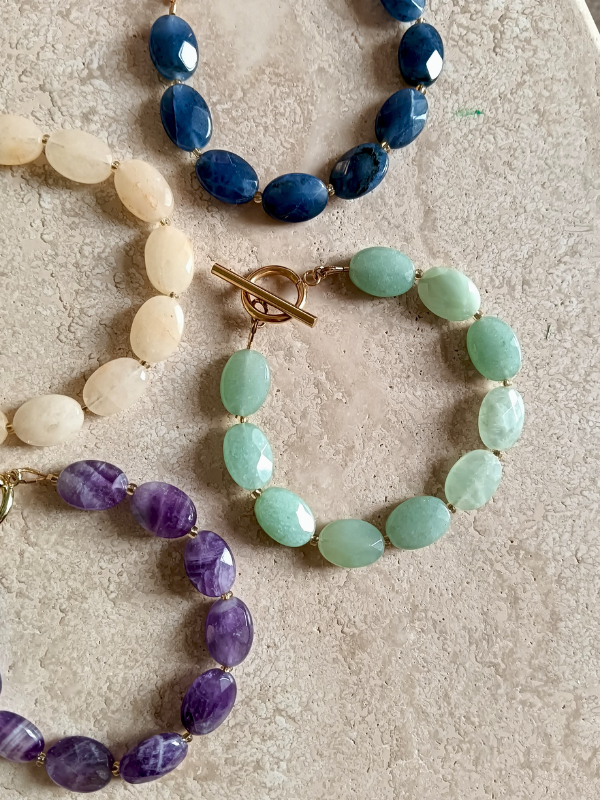 bracelets-pierres-creatrice-avenuesuzanne bracelets-avenuesuzanne-bijoux-pierres